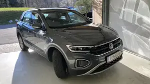 VW T Roc 2.0 TDI   2022   Top Ausstattung   Sehr gepflegt Bild 4