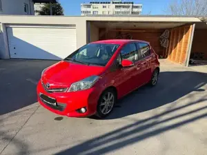 Toyota Yaris Bild 2