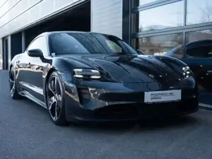 Porsche Taycan Bild 7