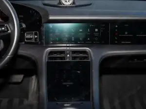 Porsche Taycan Bild 16