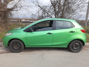 Mazda 1.3 CE  Bild 5