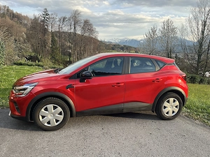Renault Captur 8-fach-bereift und neu serviciert Bild 8