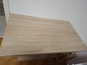 Esstisch zu verkaufen (guter Zustand)