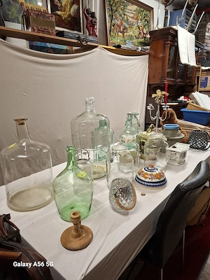  Glasbehälter Flaschen