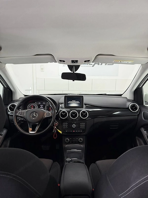 Mercedes-Benz B 180 Automatik *NAVI*SITZHZG* Bild 7