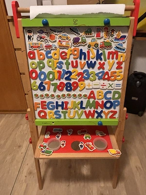 Spieltafel  - Hape inkl. Magnet-Buchstaben Ziffern Symbolen Bild 2