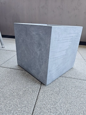 Übertopf hellgrau 35x35x35 Bild 2