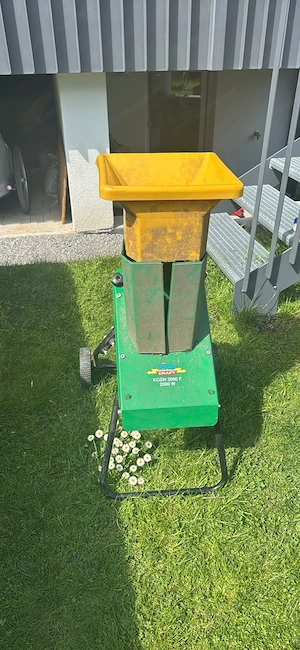 häcksler zu verschenken