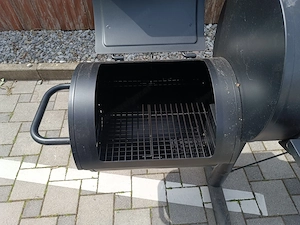 Verkaufe NEUER Smoker 350 PRO Bild 4