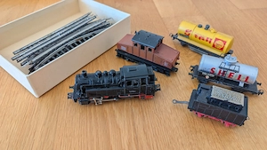 Modelleisenbahn Kleinbahn Liliput Lima H0 Lokomotive Gleise Tankwagen Kohlewagen