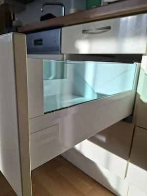 Küche inkl. Geräte zu verkaufen Bild 2