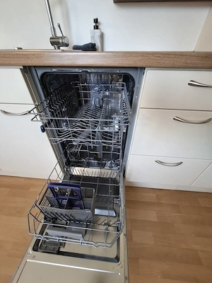 Küche inkl. Geräte zu verkaufen Bild 7