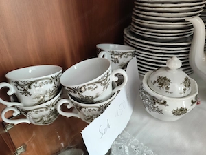 Geschirr gut erhalten schönes Motiv  Bild 2