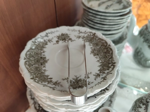 Geschirr gut erhalten schönes Motiv  Bild 3