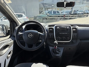Opel Vivaro L2H1 CDTi ecoflex 9 Sitzer 2015 Vorgeführt 07 2026 Bild 10