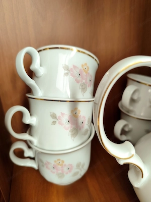 Geschirr Service gut erhalten  Bild 3