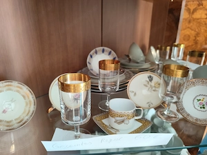 Gläser schön und gut erhalten Bild 2