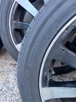 4x Alufelgen 17 Zoll + Hankook Sommerreifen 225 45 R17 (DOT 2023, 6mm) Bild 2