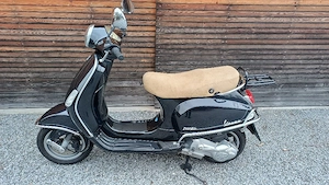 Vespa 125LX Piaggio Bild 2