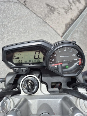 Yamaha FZ 6-NHG Naked Bike Bild 4