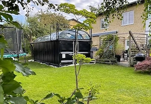 Schwimmbadcontainer mit Dachpaket Premium 6,2m x 2,5m Bild 2