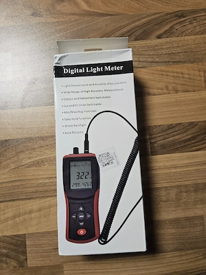 3-in-1 Digitales Messgerät: Licht (Lux), Temp & Feuchtigkeit   OVP! Bild 2