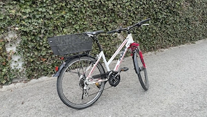 26-Zoll-KTM-Jugendfahrrad, Mädchenfahrrad mit 3x7 Gängen, Trapezrahmen, Nabendynamo, Korb Bild 2