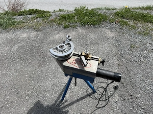 Elektrischer Rohrbieger für Kupfer und Edelstahlrohre