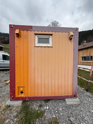 Baucontainer Isoliert 7,0 x 2,40 x 1,6 meter