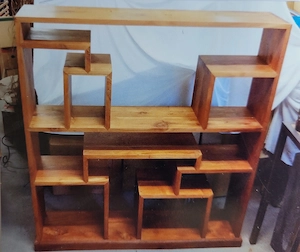 Design- Regal aus Teakholz Bild 2