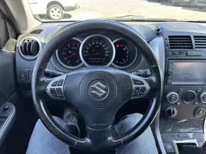 Suzuki Grand Vitara Bild 12