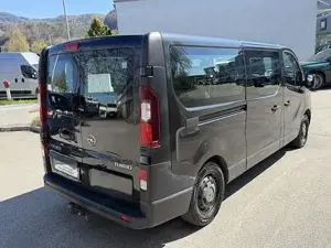 Opel Vivaro Bild 4