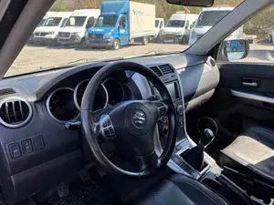 Suzuki Grand Vitara Bild 11