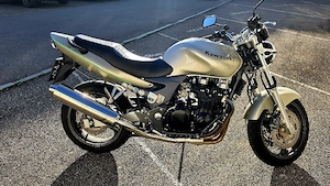 Kawasaki Z7 ZR750  Bild 2