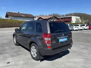 Suzuki Grand Vitara Bild 8