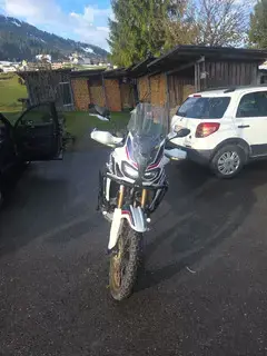 Honda Afrika Twin Bild 2