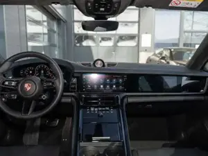 Porsche Panamera Bild 18