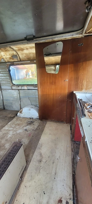 Wohnwagen Hymer Eriba Pan mit Papiere Bild 4