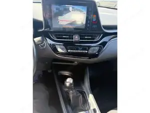 Toyota C-HR Bild 11