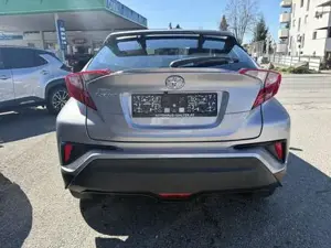 Toyota C-HR Bild 6