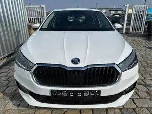 Skoda Fabia Sondermodell 130 Jahre Selection Plus 1.0 TSI 8... Bild 2