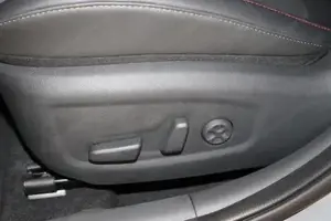 Hyundai i30 N Line 1.5 TGDi 117kW (160PS) Navigationssyst... Bild 9