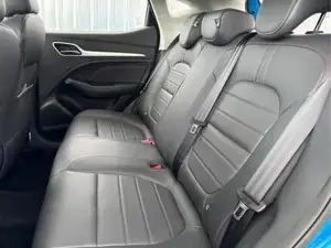 MG ZS Luxury 1.5 VTI 106 PS Garantie-Leder-Navi-Apple... Bild 10