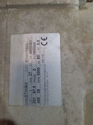 Zapfwellen generator 400v 27 kva moll motor notstrom agregat Bild 3