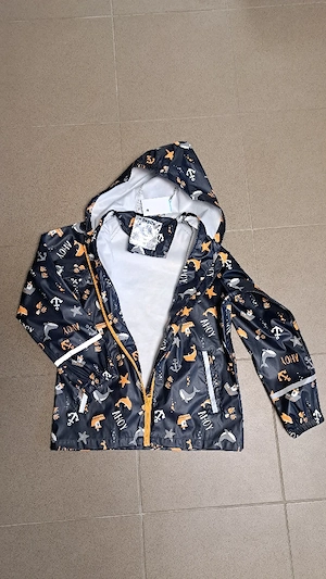 Regenjacke neu Gr 122 128 Bild 2