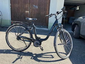 Neuwertiges Victoria Elektro Fahrrad Bild 3