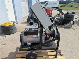 Stromaggregat 15KVA mit Zapfwellenantrieb Bild 4