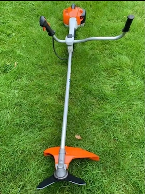 STIHL FS 240 R Freischneider Bild 2