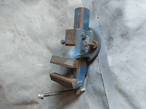 Verkaufe Schraubstock