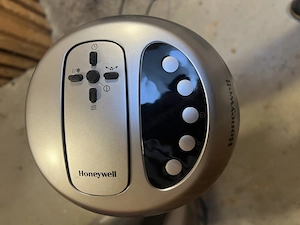 Honeywell Turmventilator mit Fernbedienung Bild 2